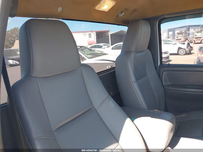 2004 Ford Ranger Xl/Xlt VIN: 1FTYR10D74PB33921 Lot: 43542749