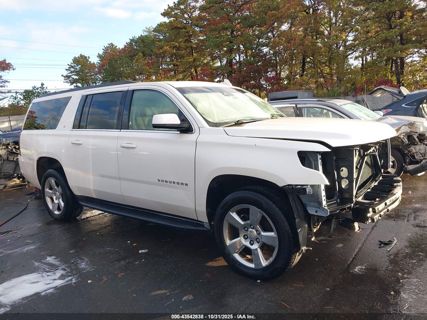 CHEVROLET SUBURBAN LT
