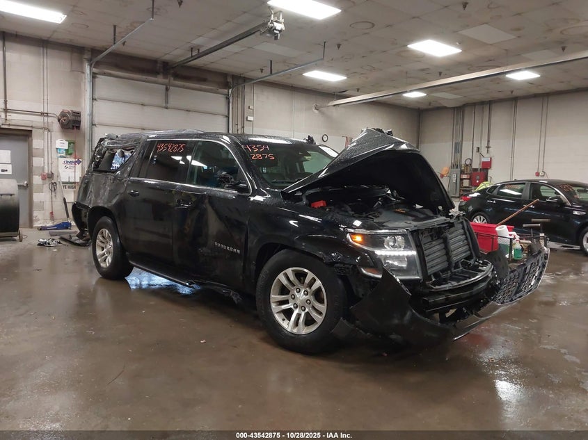 CHEVROLET SUBURBAN LT
