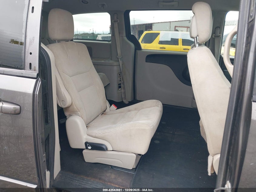 2015 Dodge Grand Caravan Se VIN: 2C4RDGBG7FR613875 Lot: 43542881