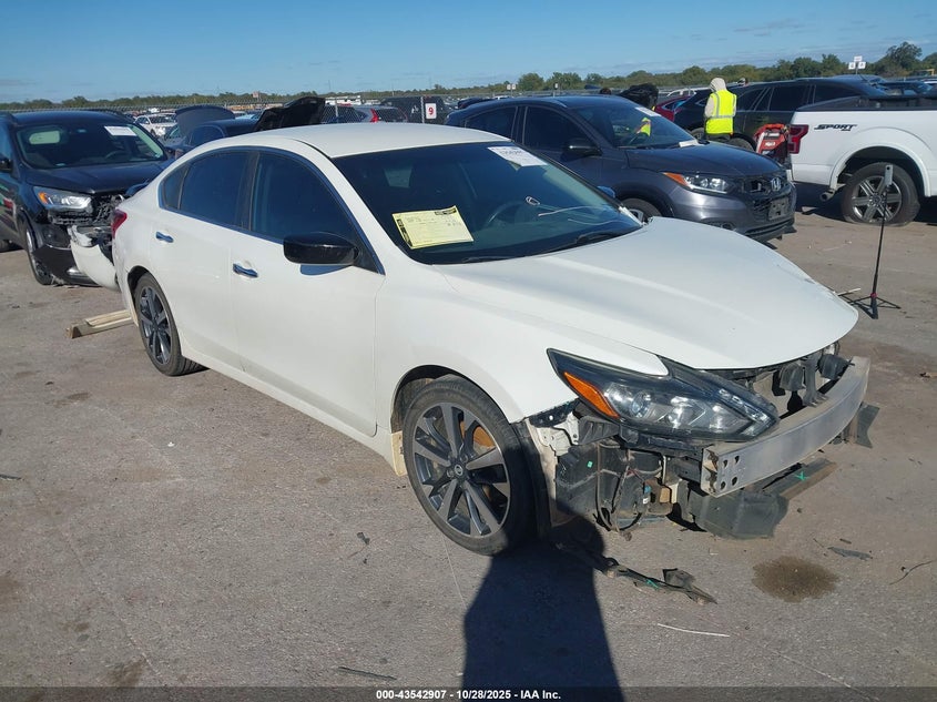 NISSAN ALTIMA 2.5 SR