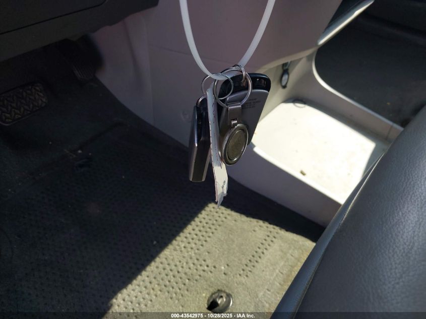 2017 Toyota Sienna Xle 8 Passenger VIN: 5TDYZ3DCXHS856655 Lot: 43542975