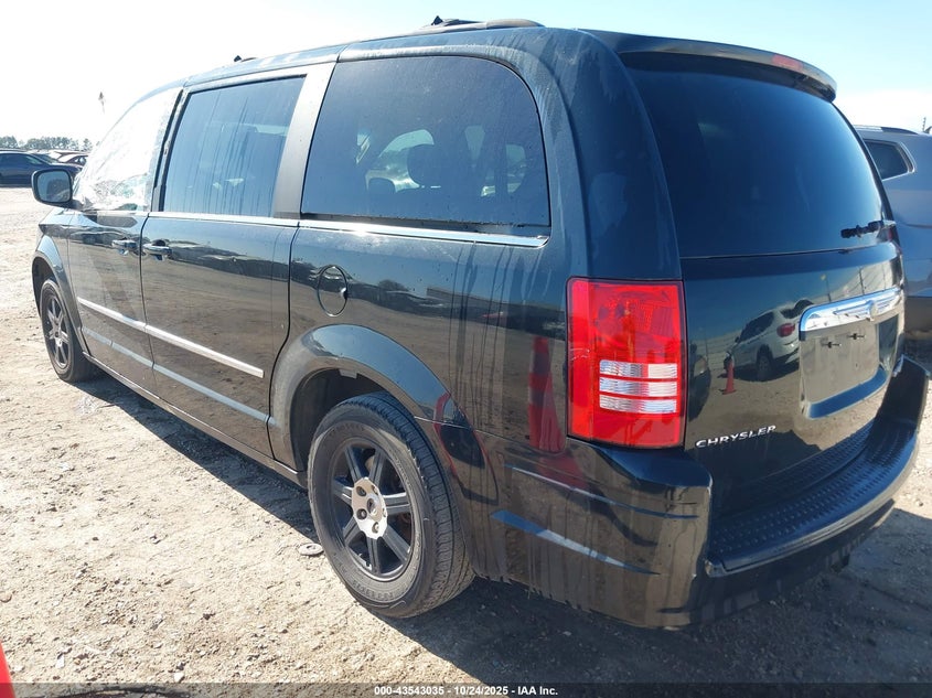 2A4RR5D10AR221418 2010 CHRYSLER TOWN & COUNTRY photo no. 3