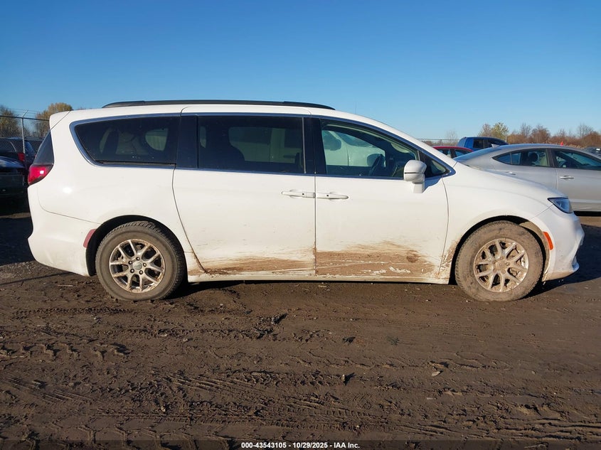 2022 Chrysler Pacifica Touring L VIN: 2C4RC1BG7NR198846 Lot: 43543105