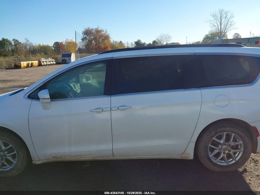 2022 Chrysler Pacifica Touring L VIN: 2C4RC1BG7NR198846 Lot: 43543105