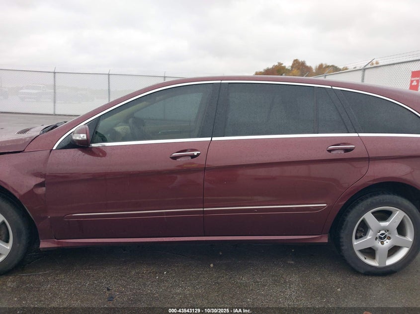 2006 Mercedes-Benz R 500 4Matic VIN: 4JGCB75E26A018454 Lot: 43543129