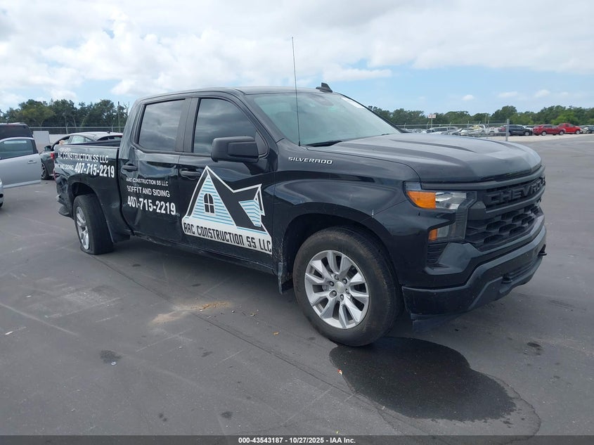 CHEVROLET SILVERADO 1500 4WD SHORT BED CUSTOM