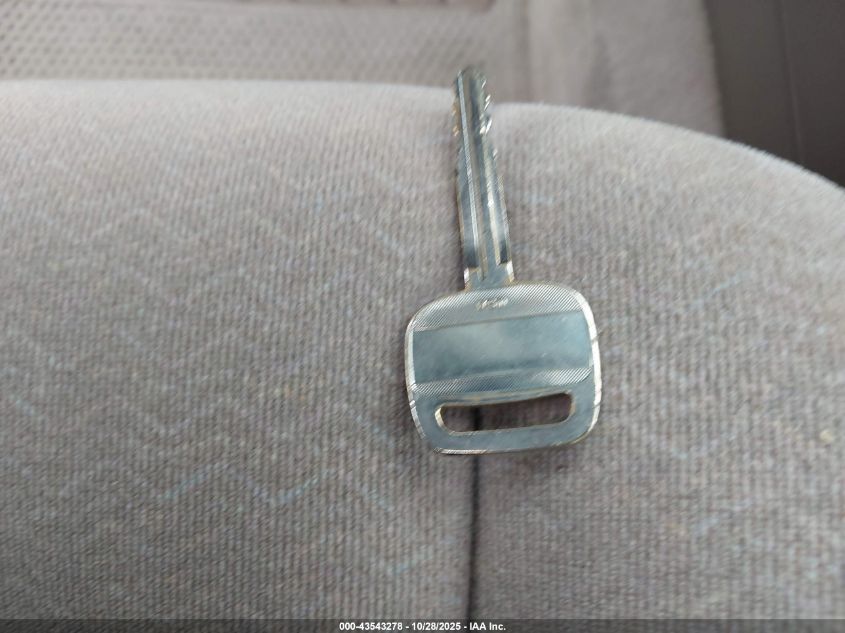 1999 Toyota Camry Le VIN: 4T1BG22K1XU913511 Lot: 43543278