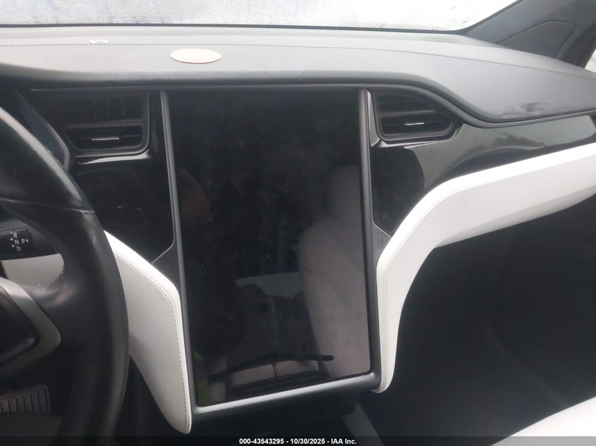 2020 Tesla Model X VIN: 5YJXCAE27LF250573 Lot: 43543295