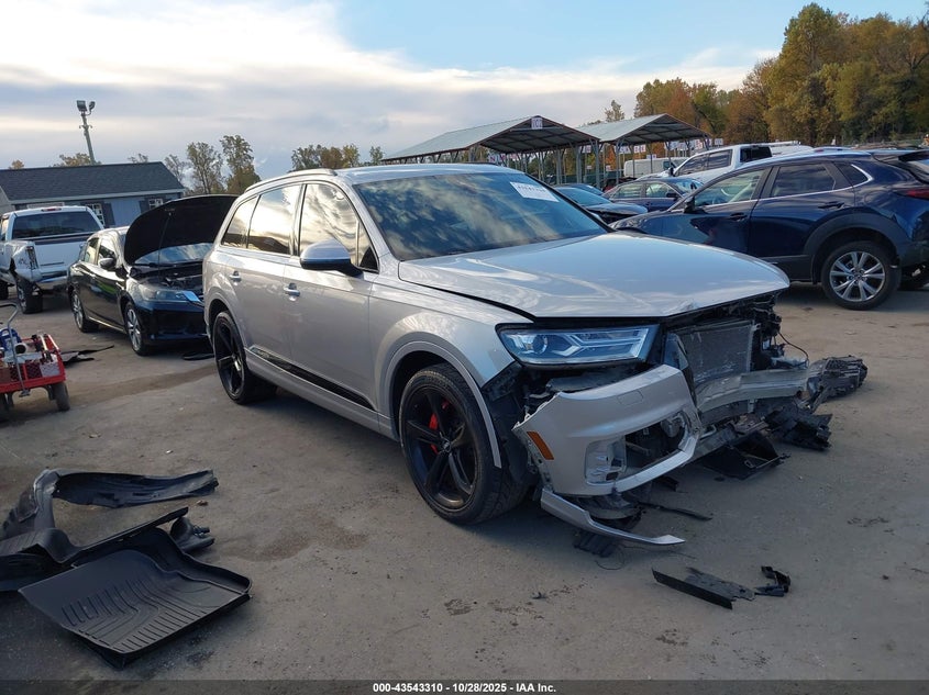 AUDI Q7 55 PREMIUM/55 SE PREMIUM