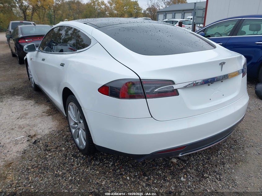 5YJSA1BG8DFP11085 2013 TESLA MODEL S photo no. 3