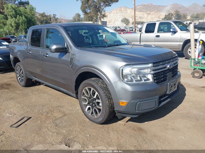 FORD MAVERICK LARIAT