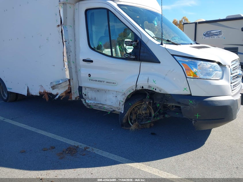 2019 Ford Transit-350 Cutaway VIN: 1FDBF9PM9KKA12557 Lot: 43543499
