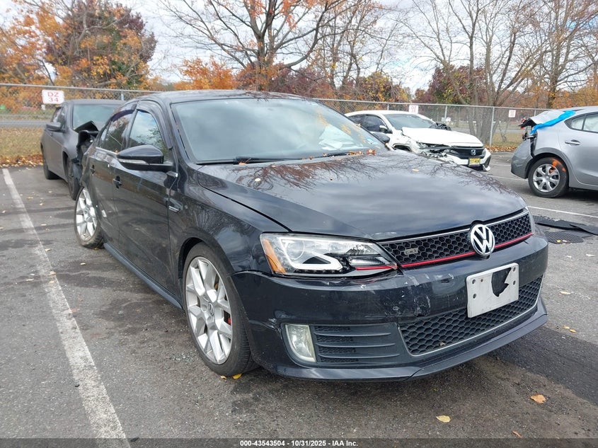 VOLKSWAGEN JETTA GLI EDITION 30 W/NAV