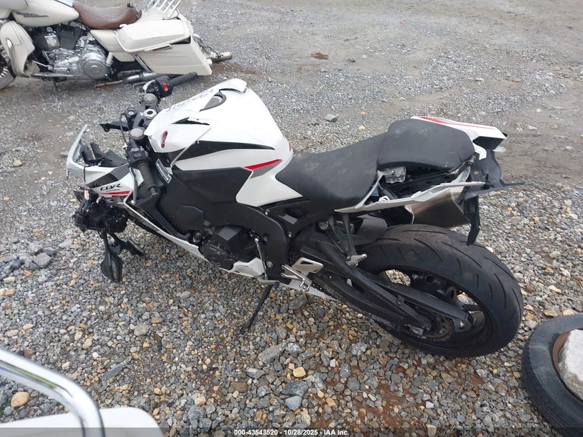 2025 Honda Cbr1000 Rr VIN: JH2SC7716SK800355 Lot: 43543520