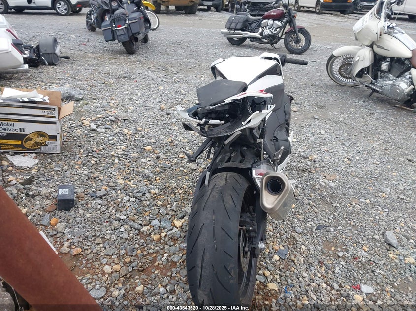 2025 Honda Cbr1000 Rr VIN: JH2SC7716SK800355 Lot: 43543520