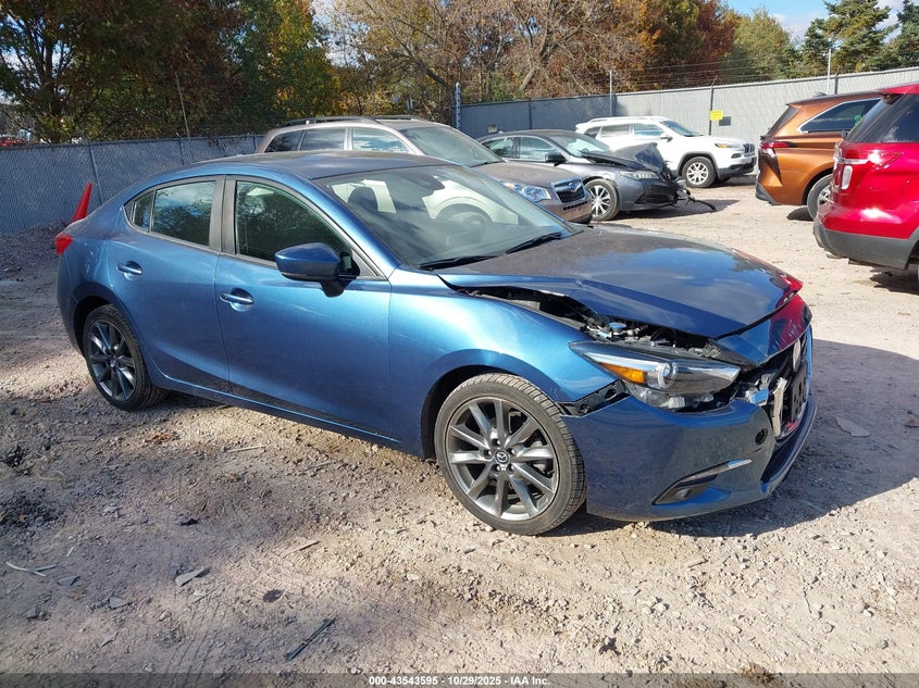 MAZDA 3 GRAND TOURING