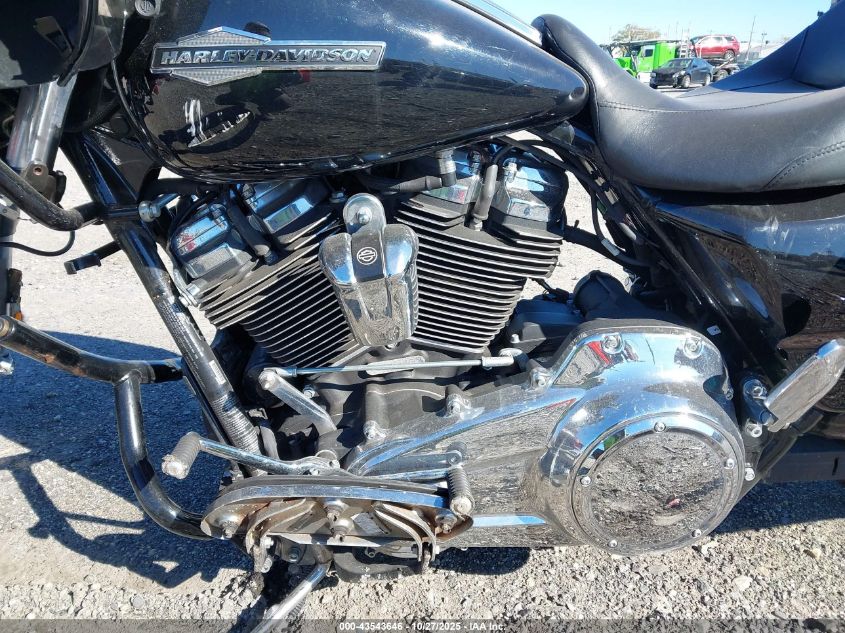 2023 Harley-Davidson Fltrx VIN: 1HD1KHC1XPB622085 Lot: 43543646