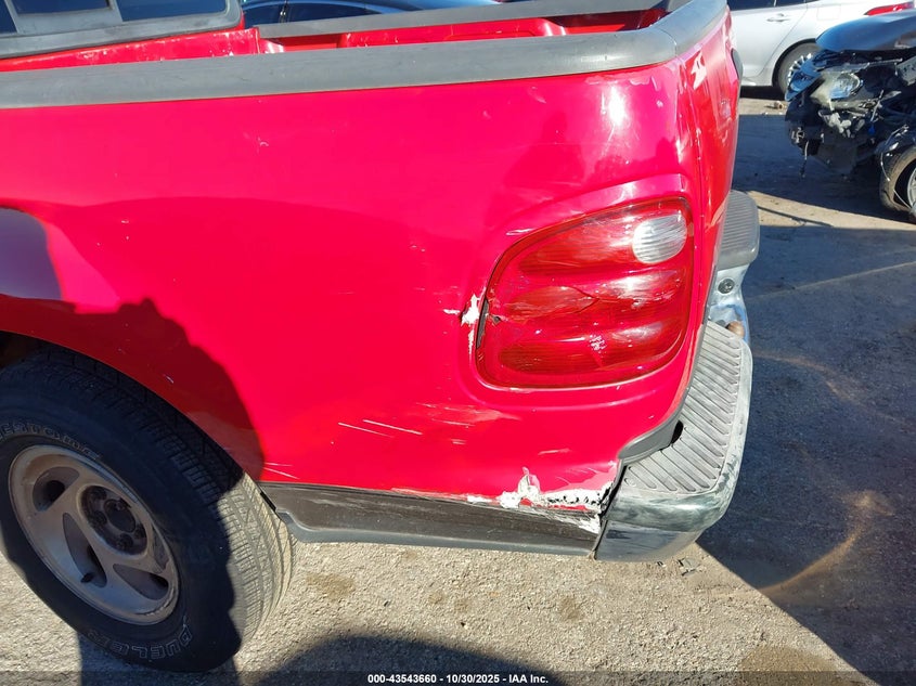 2003 Ford F-150 Lariat/Xlt VIN: 1FTRW07L33KD52276 Lot: 43543660