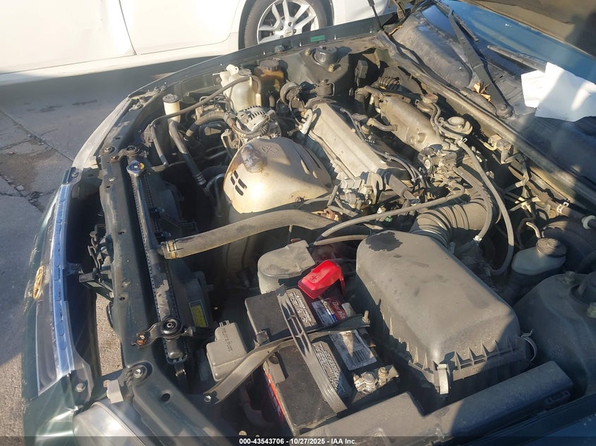 2000 Toyota Camry Le VIN: 4T1BG22K5YU942110 Lot: 43543706