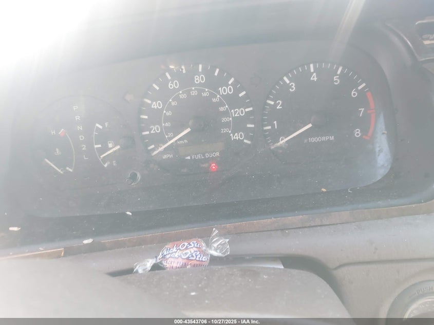 2000 Toyota Camry Le VIN: 4T1BG22K5YU942110 Lot: 43543706