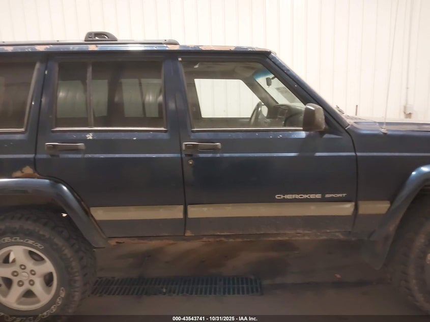 2001 Jeep Cherokee Sport VIN: 1J4FF48S11L602728 Lot: 43543741