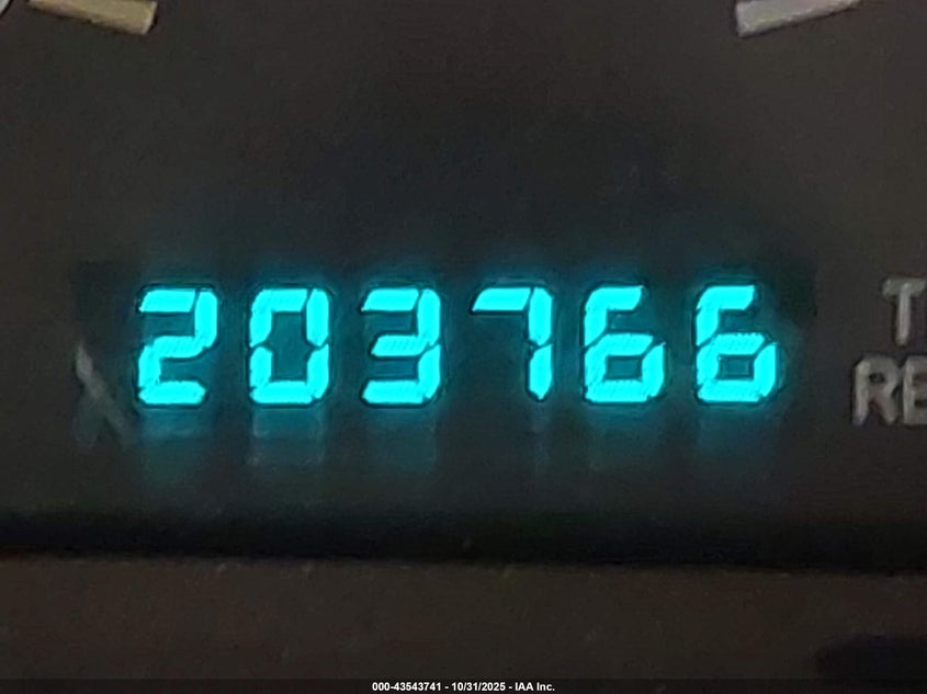 2001 Jeep Cherokee Sport VIN: 1J4FF48S11L602728 Lot: 43543741