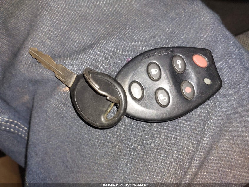 2001 Jeep Cherokee Sport VIN: 1J4FF48S11L602728 Lot: 43543741