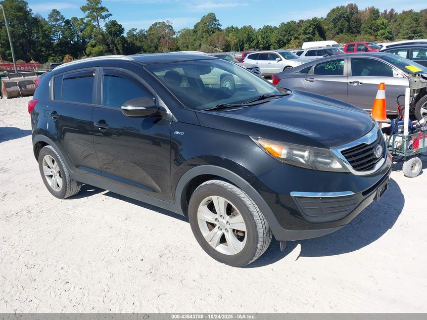 KIA SPORTAGE LX