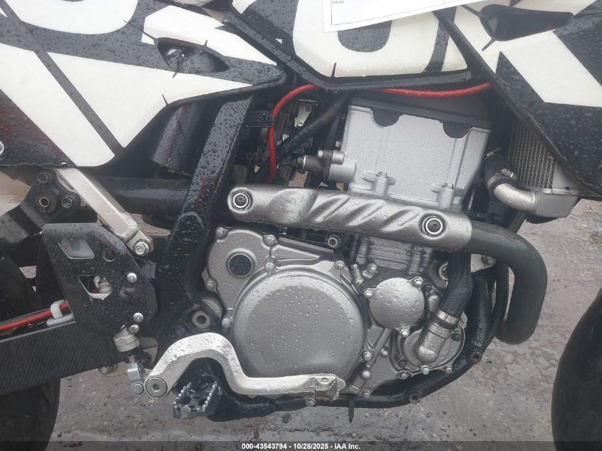 2024 Suzuki Dr-Z400 Sm VIN: JS1SK44A8R7100164 Lot: 43543794