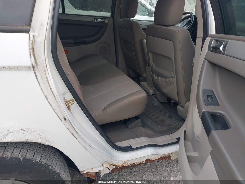 2A4GM48436R803637 2006 CHRYSLER PACIFICA photo no. 8