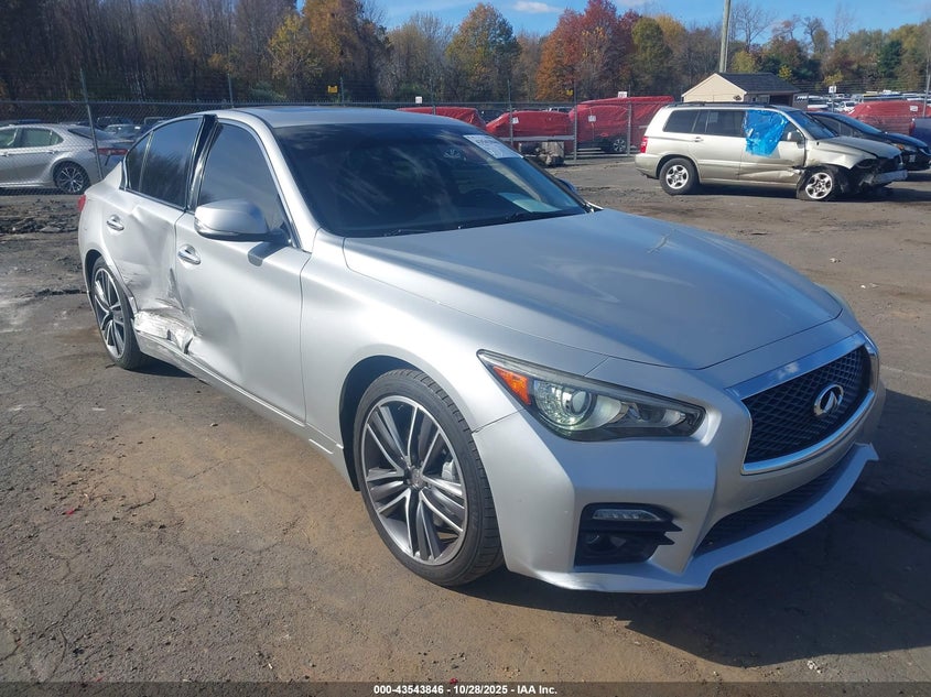 INFINITI Q50 HYBRID PREMIUM/SPORT
