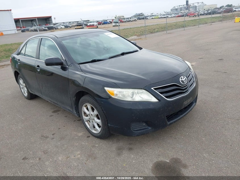 TOYOTA CAMRY SE/LE/XLE