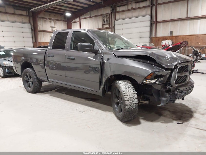 RAM 1500 EXPRESS 4X4 6 4 BOX