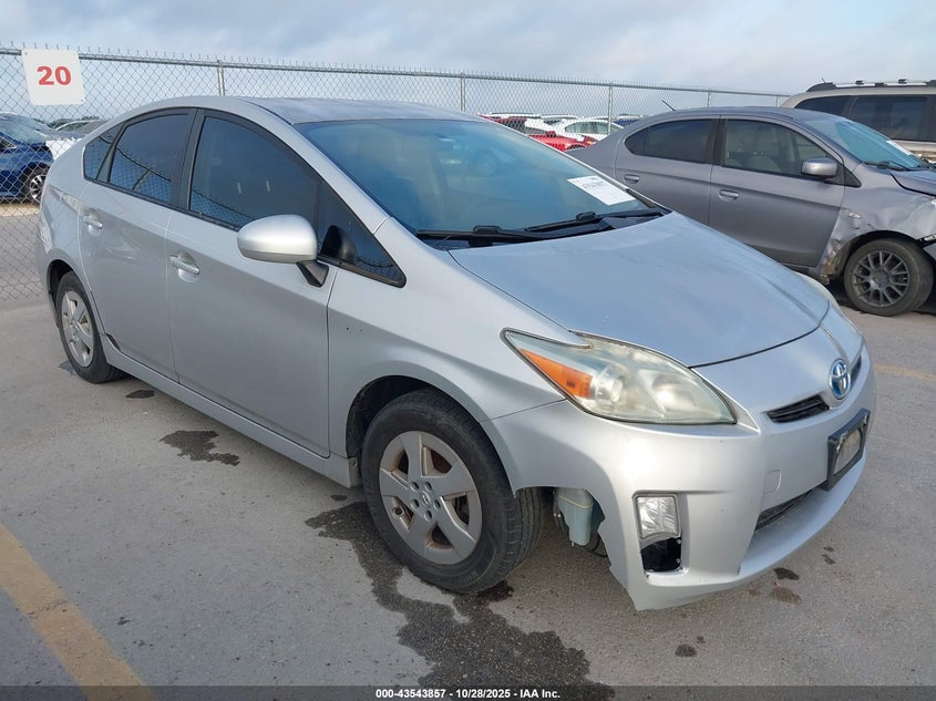 TOYOTA PRIUS THREE