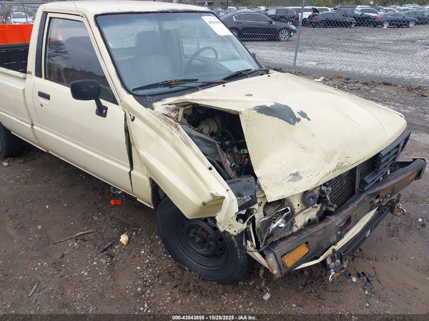 JT4RN55R6G0189048 1986 TOYOTA PICKUP photo no. 6
