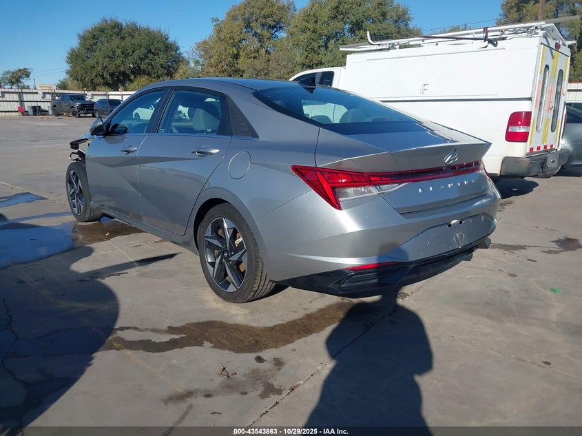 2022 Hyundai Elantra Sel