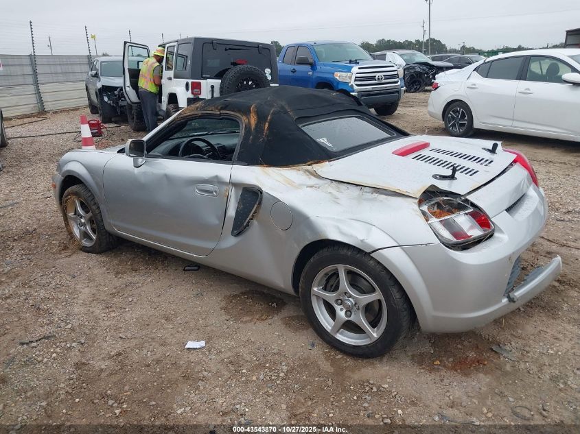 JTDFR320410026536 2001 TOYOTA MR2 photo no. 3