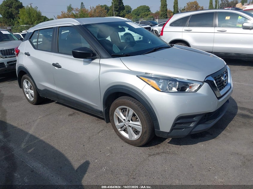 NISSAN KICKS S