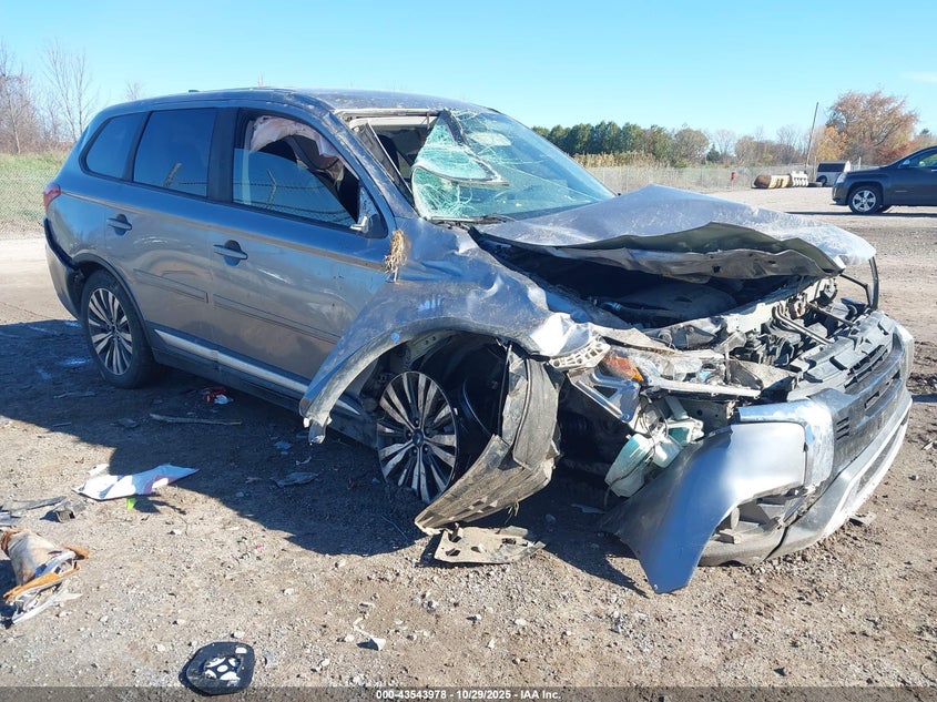 MITSUBISHI OUTLANDER ES