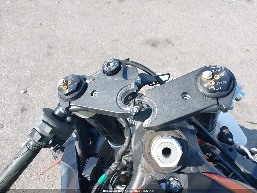 2020 Yamaha Yzfr6 C VIN: JYARJ28Y8LA002857 Lot: 43544161