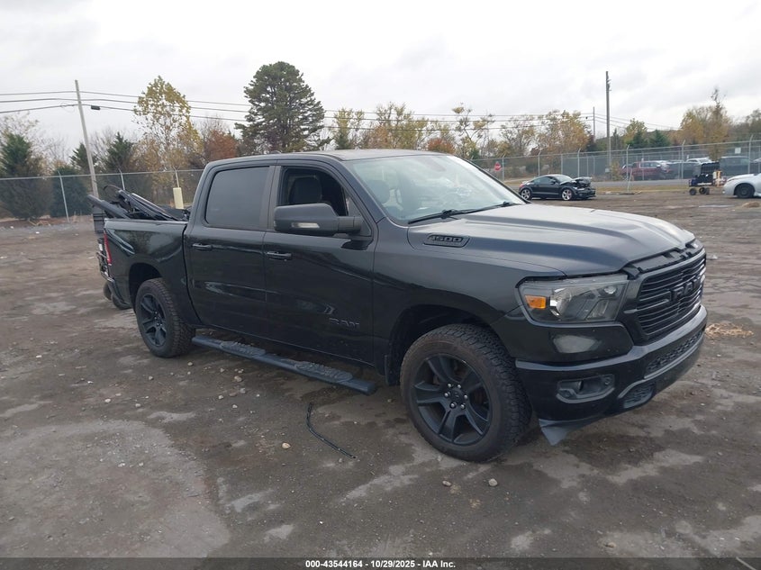 RAM 1500 BIG HORN 4X4 5 7 BOX