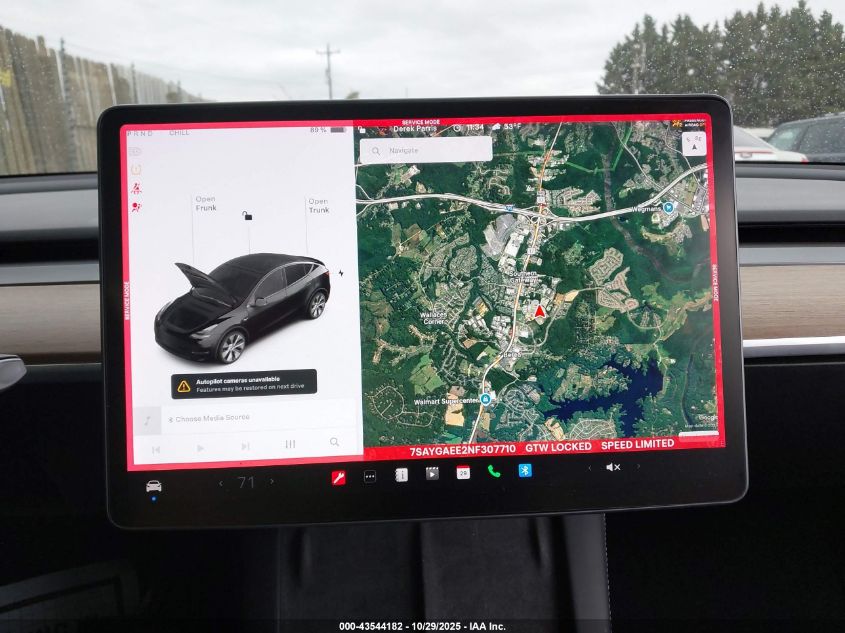 2022 Tesla Model Y Long Range Dual Motor All-Wheel Drive VIN: 7SAYGAEE2NF307710 Lot: 43544182