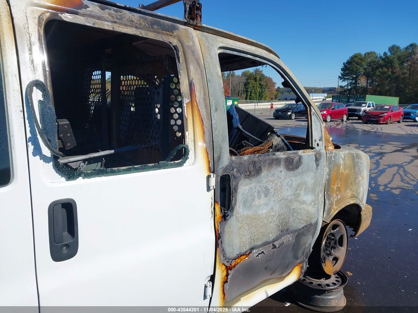 2006 Chevrolet Express Work Van VIN: 1GCFG15X361221807 Lot: 43544301