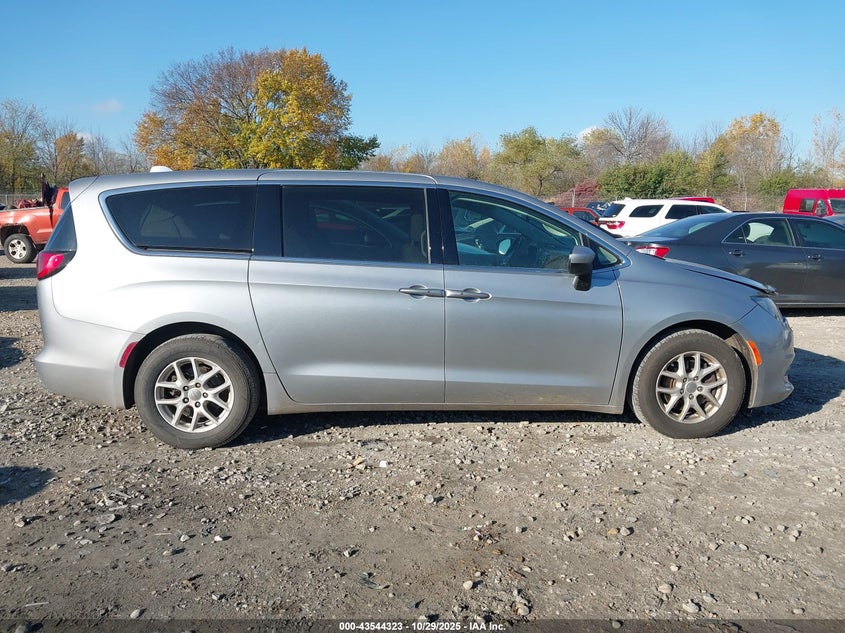 2019 Chrysler Pacifica Touring VIN: 2C4RC1DG6KR587454 Lot: 43544323