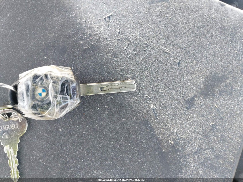 2004 BMW 325Ci VIN: WBABW33434PL27171 Lot: 43544364