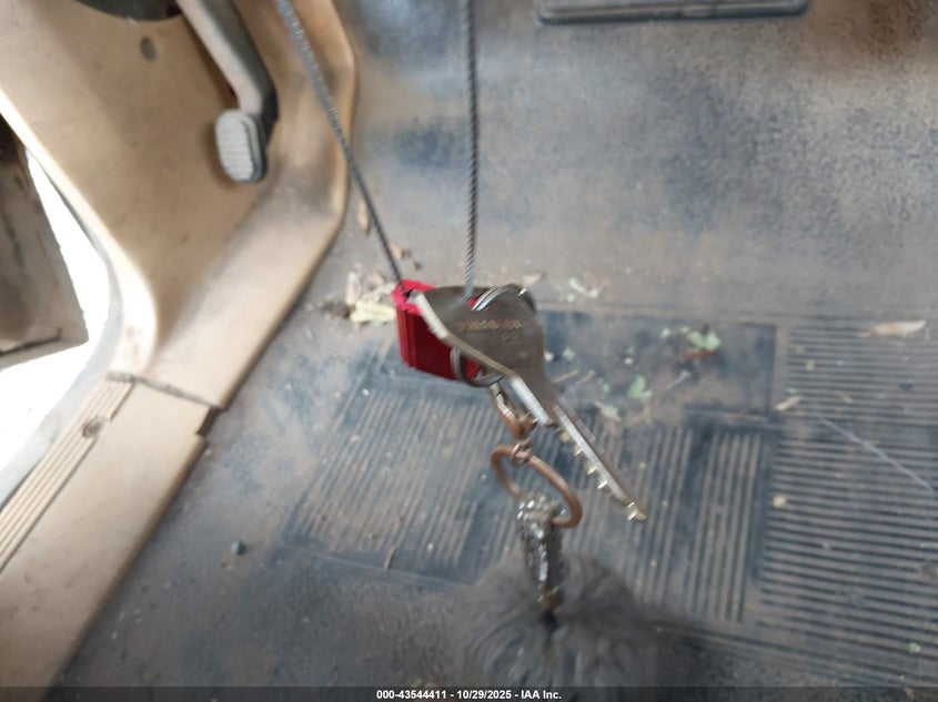 1989 Dodge Dakota VIN: 1B7FL26X5KS160822 Lot: 43544411