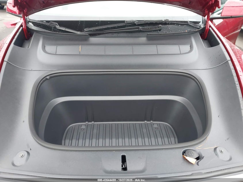 2026 Tesla Model Y Long Range Dual Motor All-Wheel Drive/Long Range Launch Series VIN: 7SAYGDEE1TA406904 Lot: 43544459