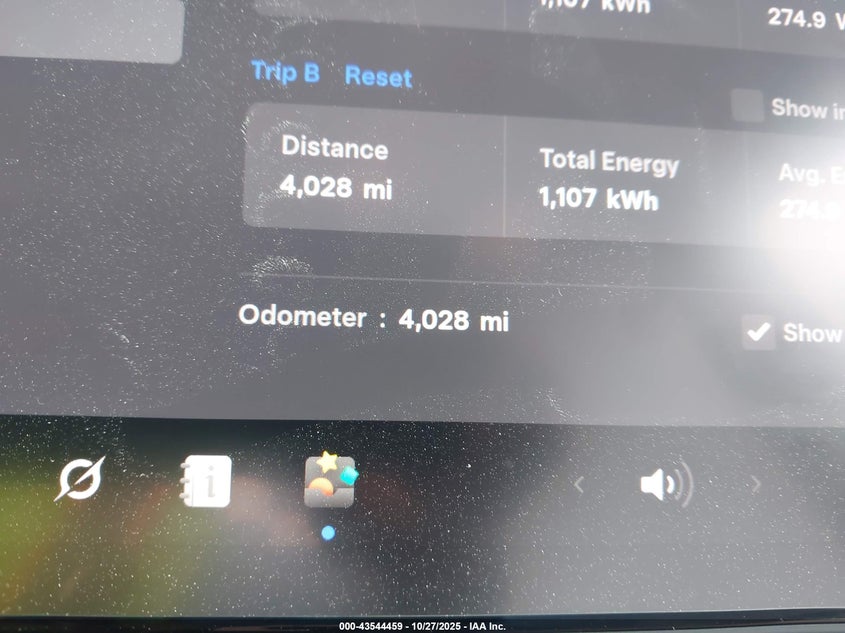 2026 Tesla Model Y Long Range Dual Motor All-Wheel Drive/Long Range Launch Series VIN: 7SAYGDEE1TA406904 Lot: 43544459