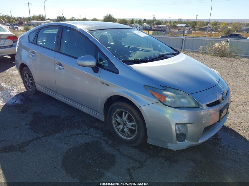 TOYOTA PRIUS IV